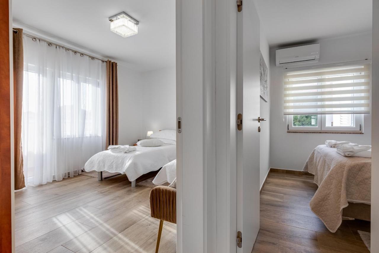 Elegant Two Bedroom Apartment 扎达尔 外观 照片