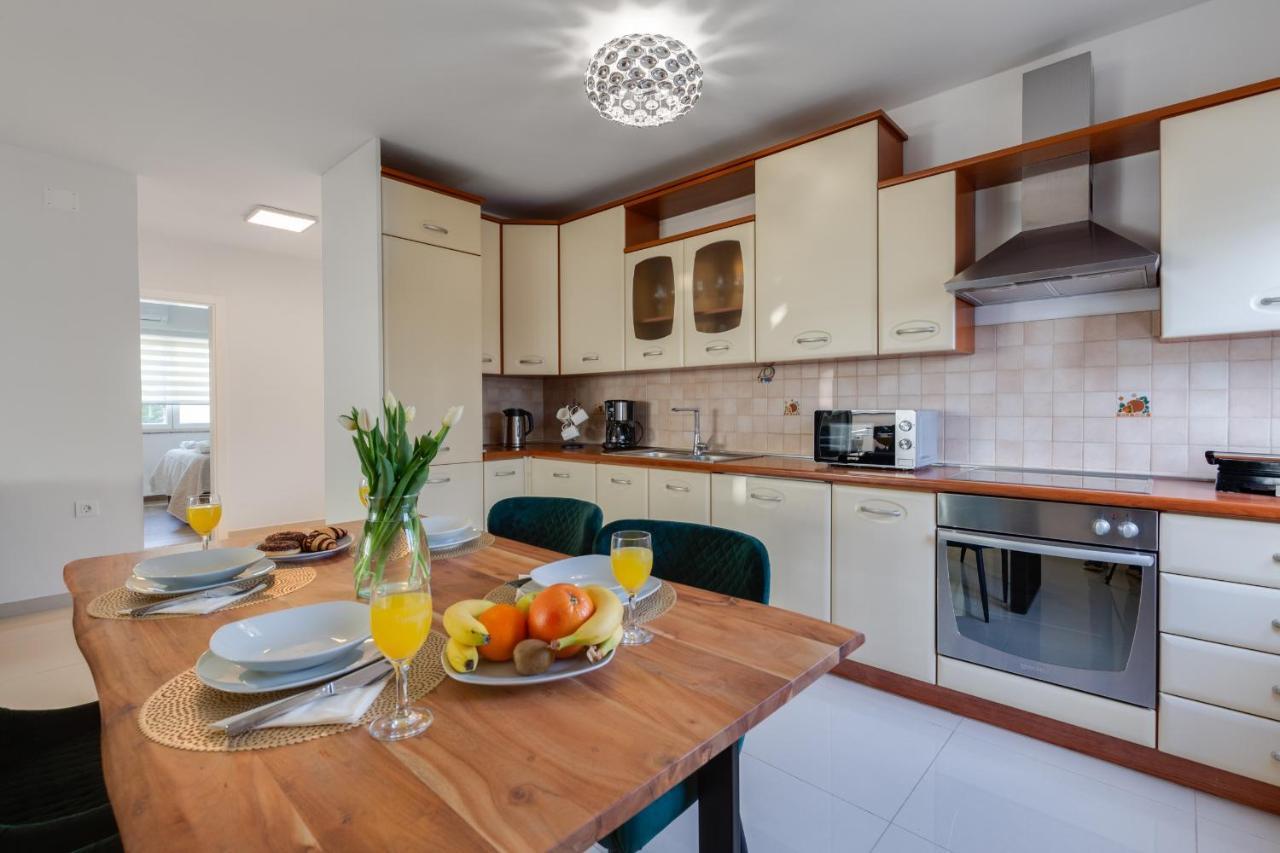 Elegant Two Bedroom Apartment 扎达尔 外观 照片
